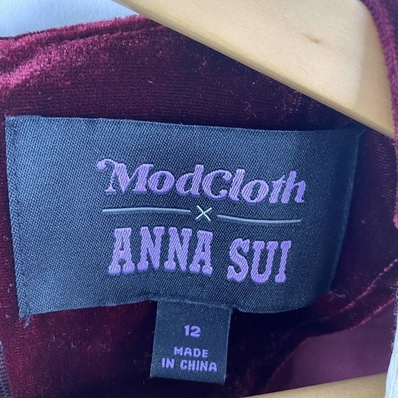 Anna Sui x Modcloth Burgundy and Cream Long Sleeve Dress - Picture 6 of 12